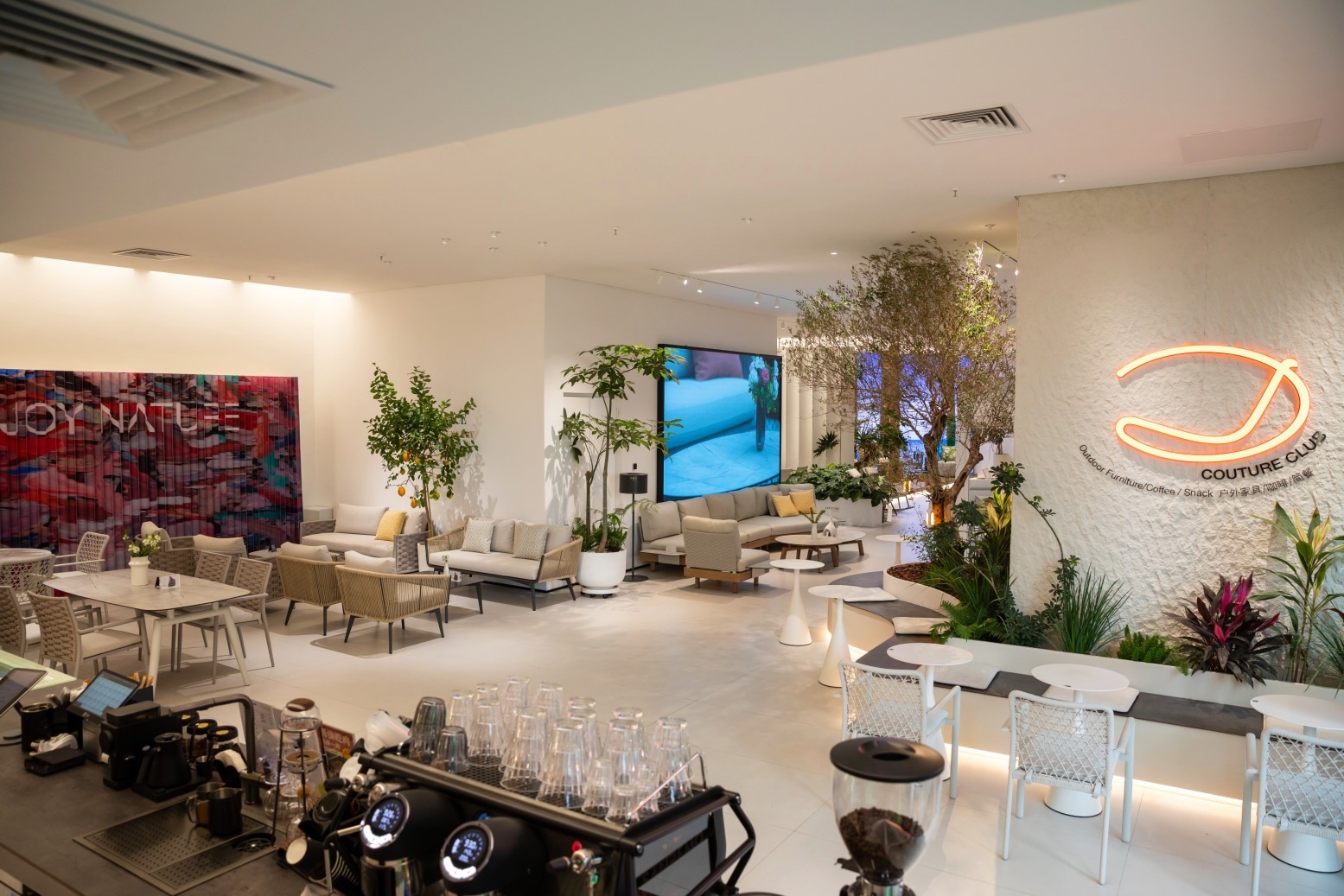 CJ-Showroom-COUTURE Jardin Club, Guangzhou, China (7).jpg