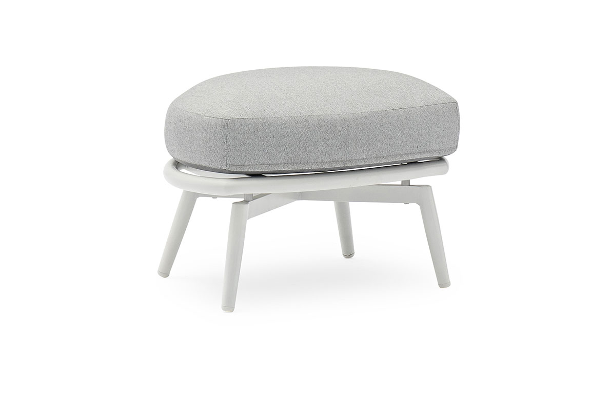 CUDDLE armchair ottoman